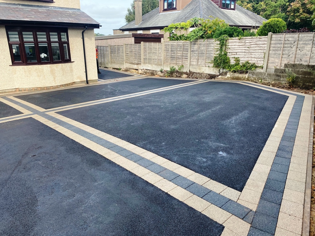 Driveways Near Me in Block Paving and Tarmac